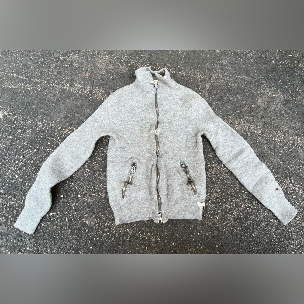 Boys John Varvatos/Converse Size Small 100% Wool Gray Zip-Up Sweater